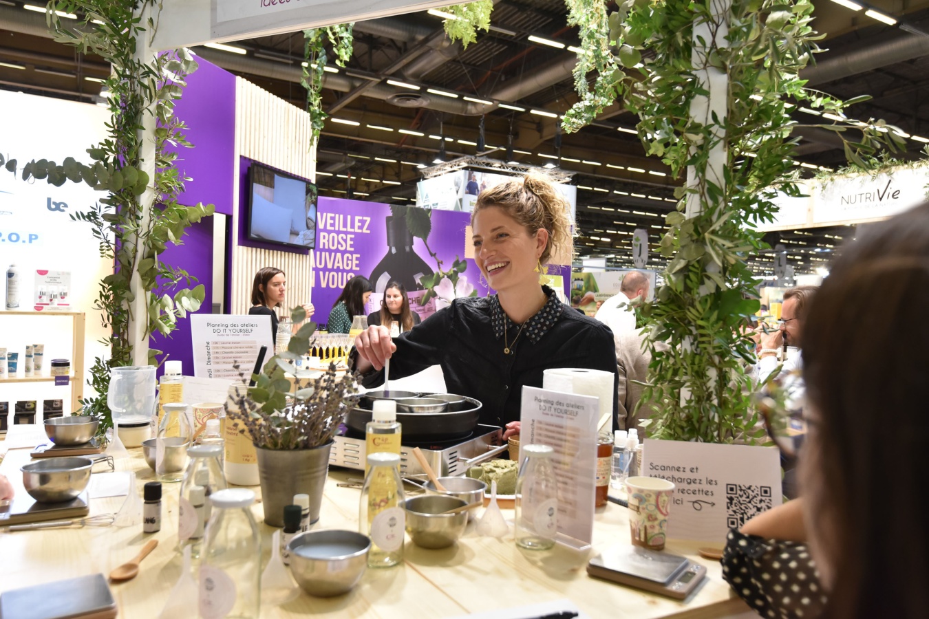Natexpo_Ambiance_033-copie-scaled.jpg